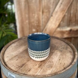 Inca Egg Pot (White/Blue) 5″